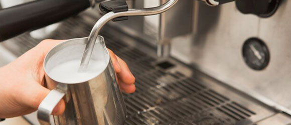 Espuma de leche vs microespuma: diferencias y cómo hacer microespuma en casa o en bar 1 Espuma de leche vs microespuma: diferencias y cómo hacer microespuma en casa o en bar