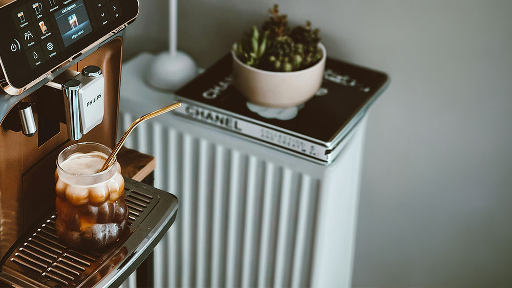 Qué es una cafetera superautomática: cómo funciona, ventajas y diferencias