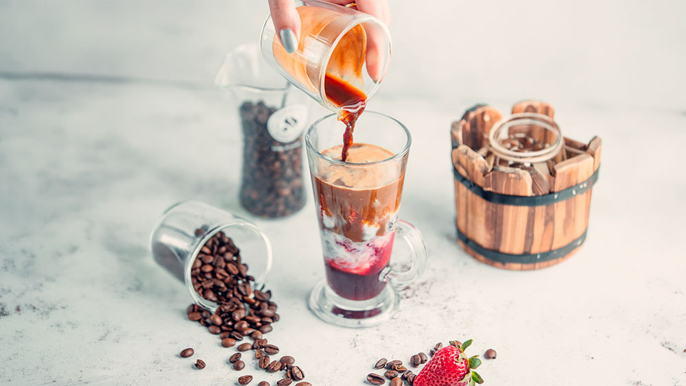 Mocktail de frutos rojos y café