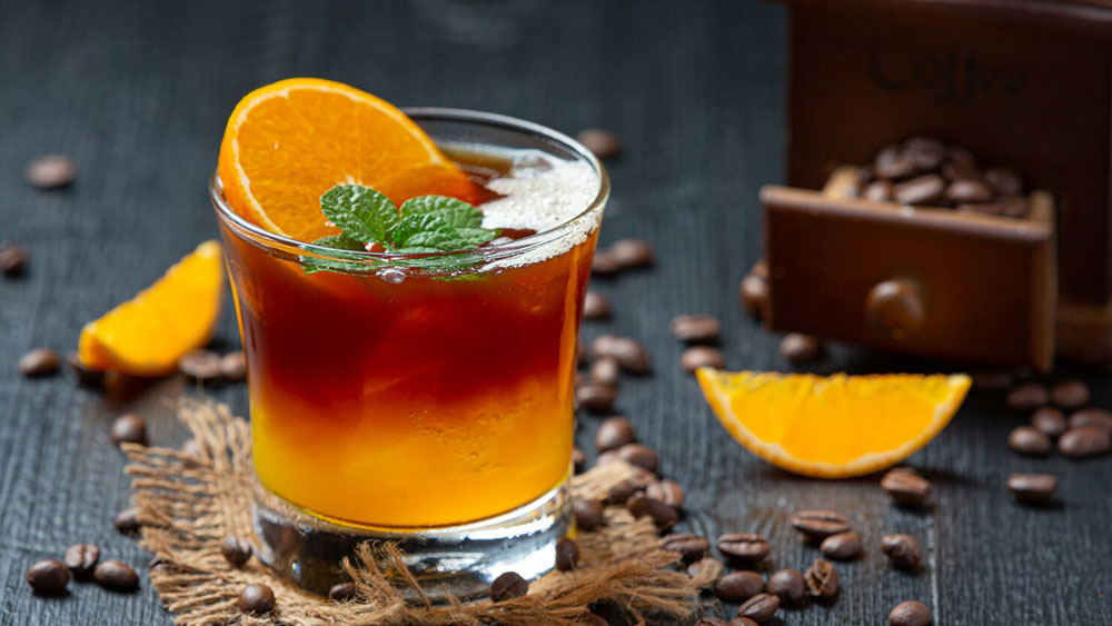 Mocktails con café y naranja